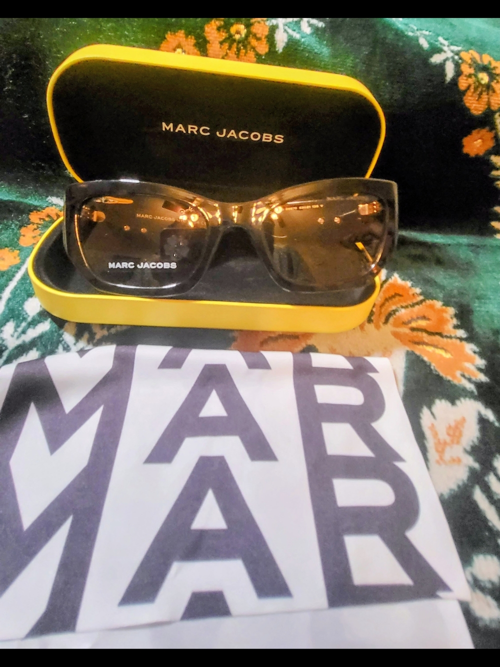 Marc Jacobs Oversized Black Frame Sunglasses with Brown Lenses
